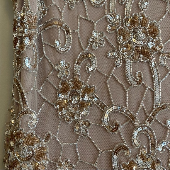 J Kara Blush Pink Beaded Sequin Embellished Sleeveless Mother of the Bride Grown - Picture 8 of 11